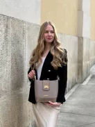 Karen 9437 kék virág rostbőr crossbody táska