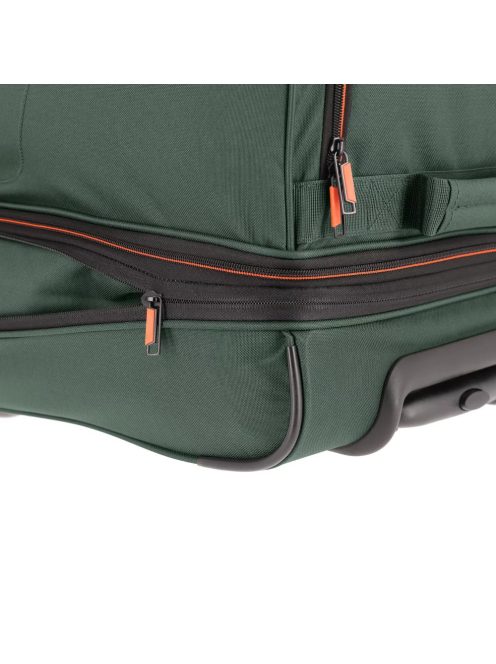 Travelite 96276-86 Basics L zöld 70 cm nagy méretű gurulós utazótáska 