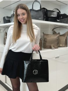 Chiara M 876 fekete lakk kroko táska