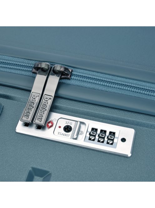 Bontour Charm M jégkék közepes bőrönd