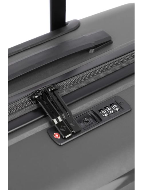 Travelite Trient M antrazit közepes méretű bőrönd