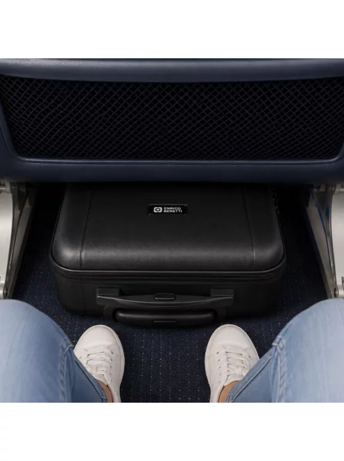 Bontour Wizzair és Ryanair ülés alatti bőrönd XS méret fekete underseater 40x30x20 cm