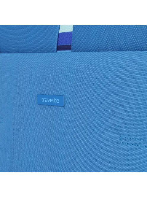 Travelite Rügen L kék bővíthető nagy méretű bőrönd
