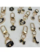 Zsákbamacska - Csajos kicsi táskadísz és kulcstartó