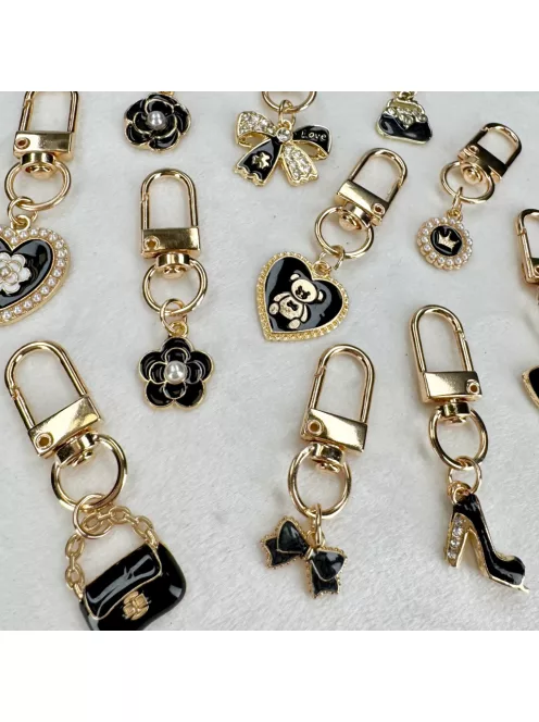 Zsákbamacska - Csajos kicsi táskadísz és kulcstartó