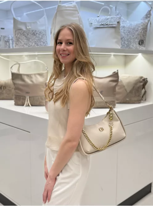 Chiara rostbőr táska M 8022 bézs