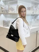 Karen 1337 bis fekete velúr rostbőr női táska