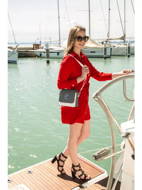 Karen rostbőr táska D 527 fehér