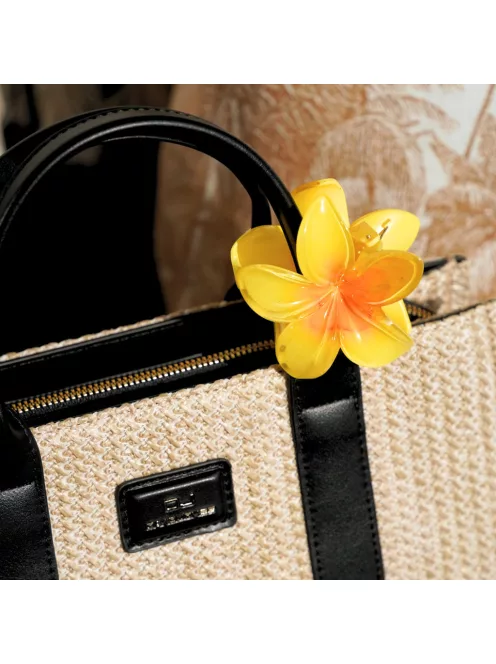 Virág alakú hajcsat és táskadísz sárga