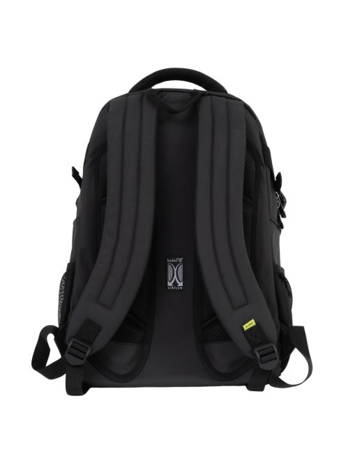 Budmil fekete iskolatáska 10110221/S17