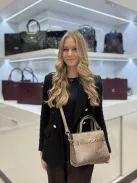 Karen rostbőr kistáska K 7038 fekete rózsa