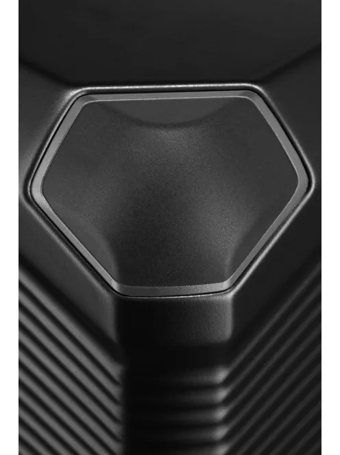 Travelite Millennium 4w L fekete nagy méretű bőrönd