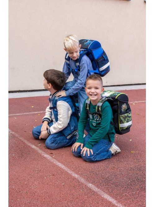 Belmil fekete-zöld dínós fiú iskolatáska szett