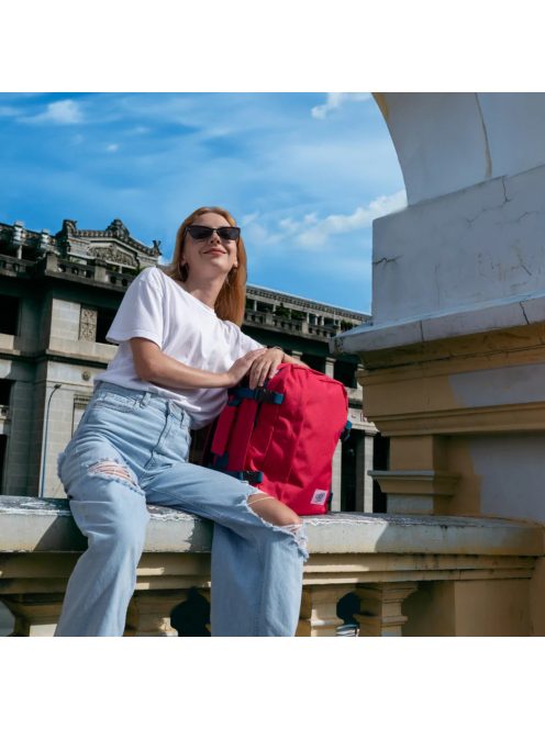 Cabinzero Classic CZ081203 28L - MIAMI MAGENTA 40x30x20 utazótáska/hátizsák