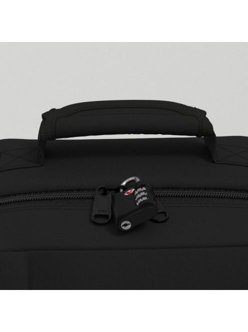 Cabinzero CZ171205 CLASSIC 36L - NAVY utazótáska/hátizsák