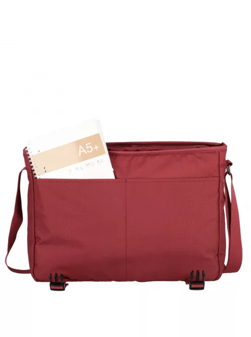 Travelite Skaii piros A4-es laptoptartós oldaltáska 15,6"