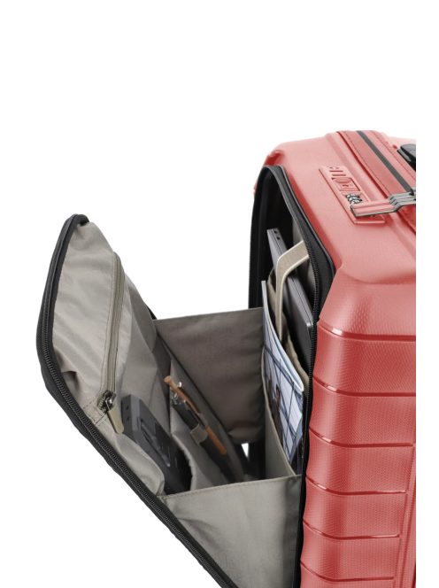 Travelite Mooby piros 4 kerekű első zsebes kabinbőrönd