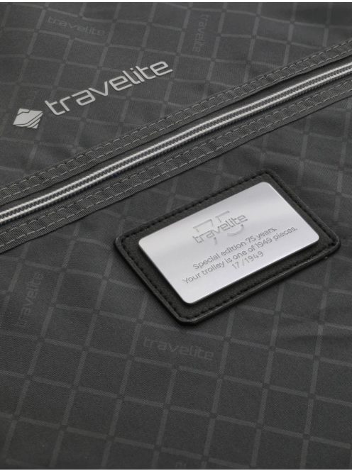 Travelite Next ezüst-narancs alumínium 4 kerekű csatos kabinbőrönd