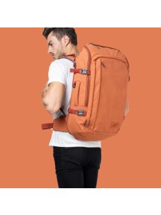   Cabinzero ADV 42L narancssárga kabin méretű utazótáska/hátizsák