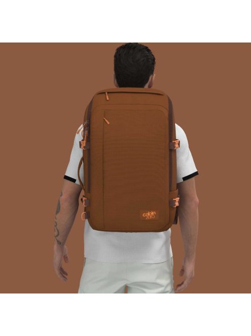 Cabinzero ADV 42L barna kabin méretű utazótáska/hátizsák