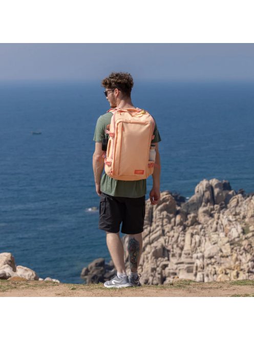 Cabinzero ADV 42L barack kabin méretű utazótáska/hátizsák