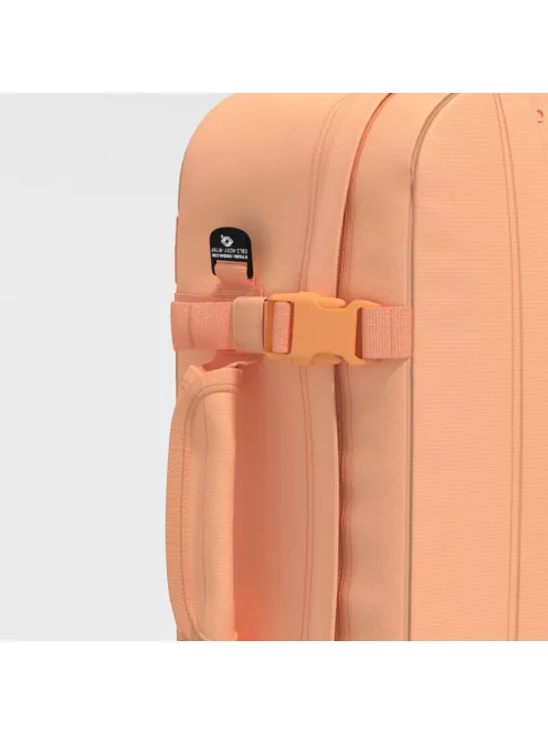 Cabinzero Classic 44L barack kabin méretű utazótáska/hátizsák