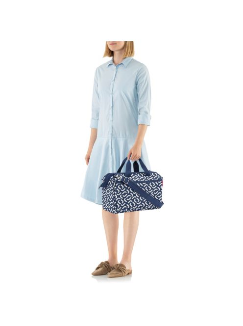 Reisenthel allrounder S pocket kék-fehér mintás kicsi női utazótáska