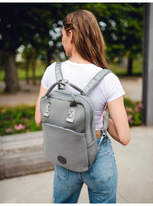 Vuch Amirah szürke női hátizsák