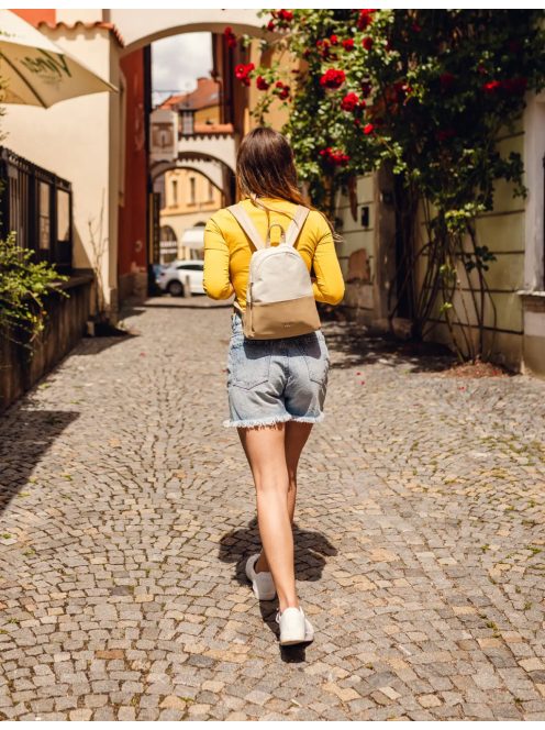 Vuch Zane Mini bézs női hátizsák