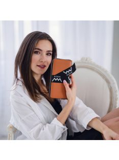 Vuch Paola barna női pénztárca