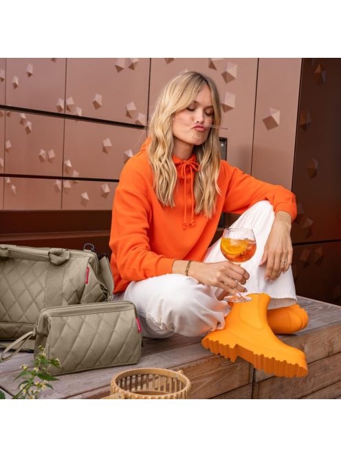 Reisenthel travelcosmetic zöld steppelt női neszeszer