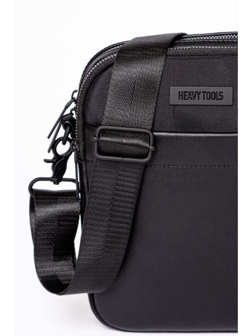 Heavy Tools Erain fekete férfi válltáska